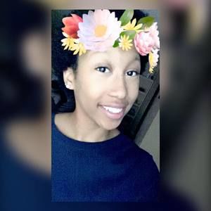 Meet your Posher, Pilar